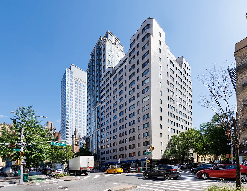 401 East 65th Street, Unit 9C Manhattan, NY 10065 - Photo 8 of 10