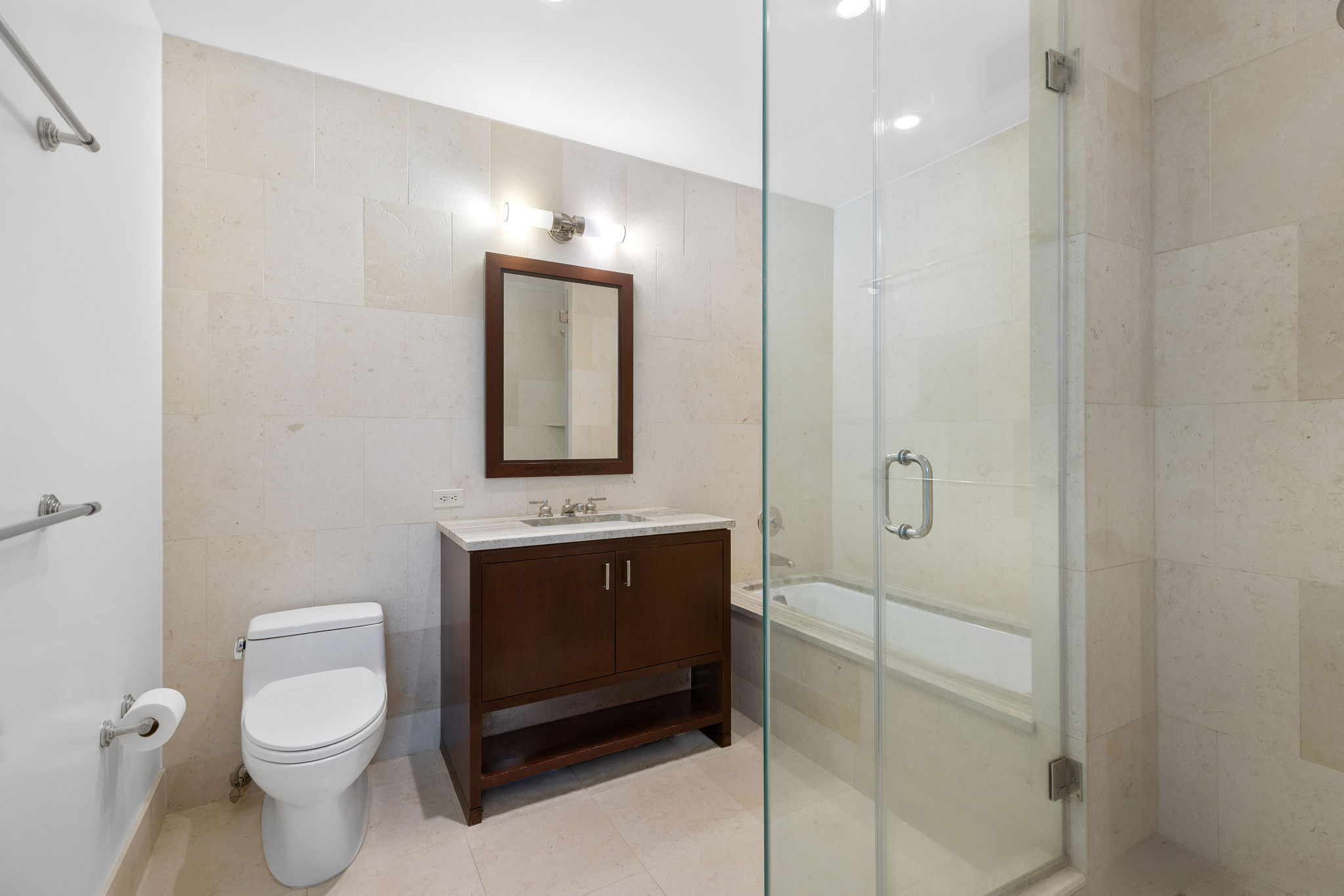 100 Riverside Boulevard, Unit 6A Manhattan, NY 10069 - Photo 4 of 5 Gallery Image 4
