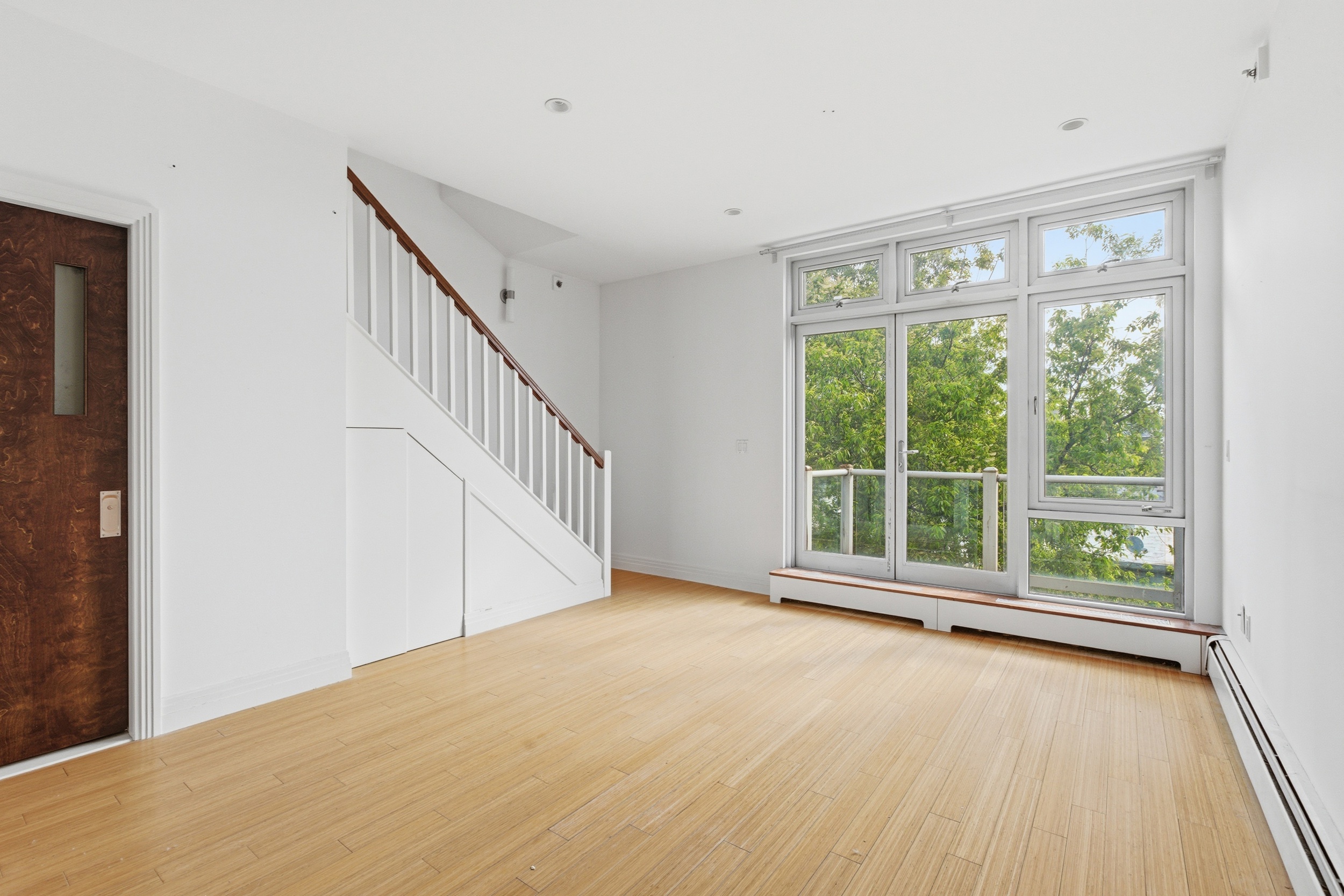146 Diamond Street Brooklyn, NY 11222 - Photo 5 of 14 Gallery Image 5