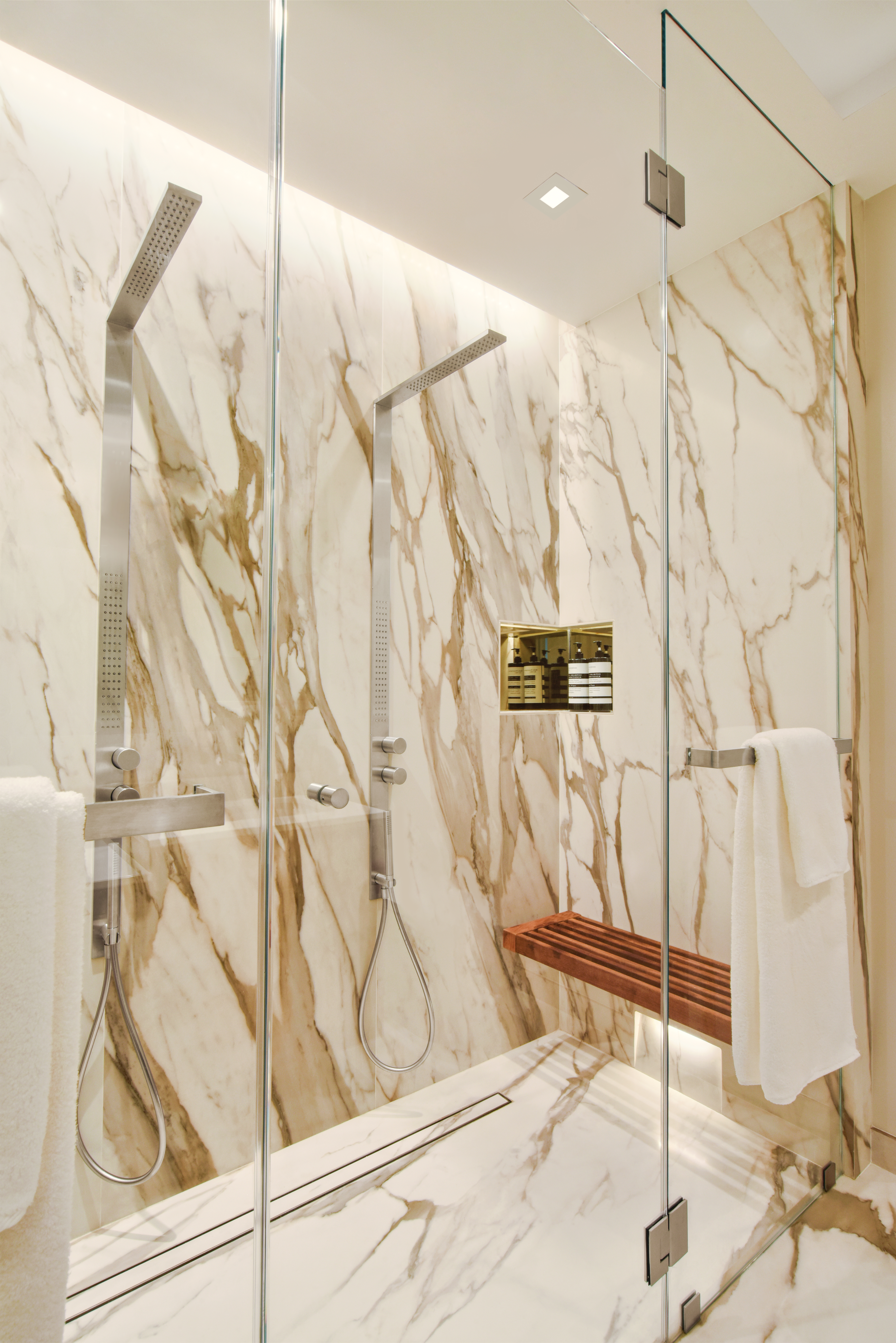 100 Morton Street, Unit 7EW Manhattan, NY 10014 - Photo 13 of 21 a bathroom with a bathtub and shower
