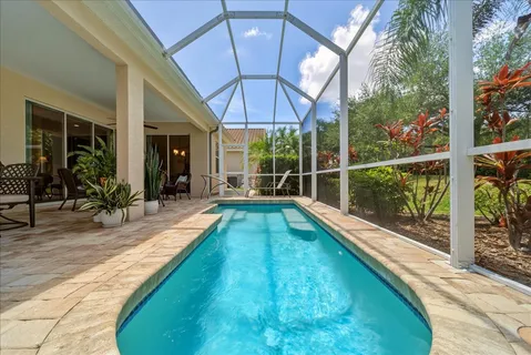 $430,000 | 4109 66th Terrace East, Sarasota, FL 34243