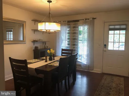 a bathroom with a toilet