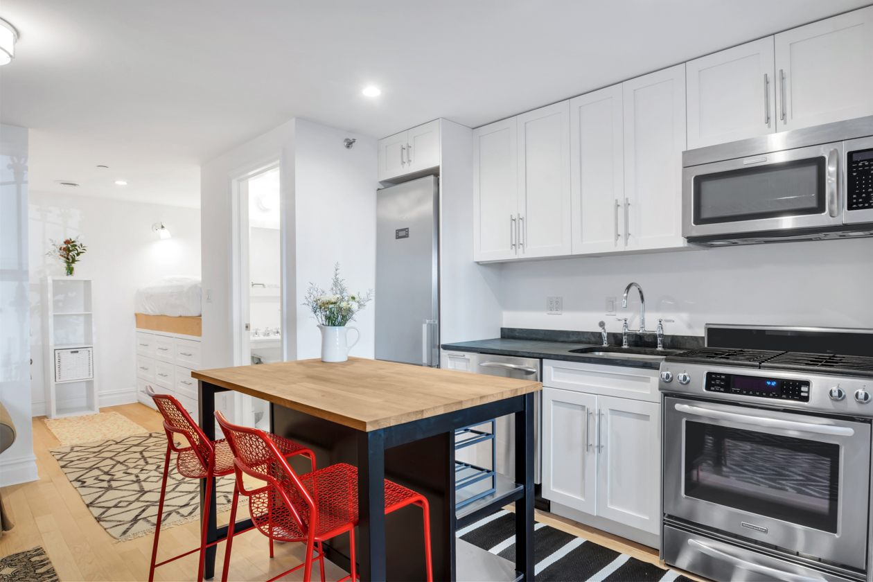 256 Cumberland Street, Unit 2 Brooklyn, NY 11205 - Photo 2 of 10