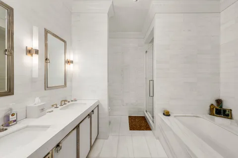 $12,995,000 | 15 East 26th Street, Unit 16BC | NoMad