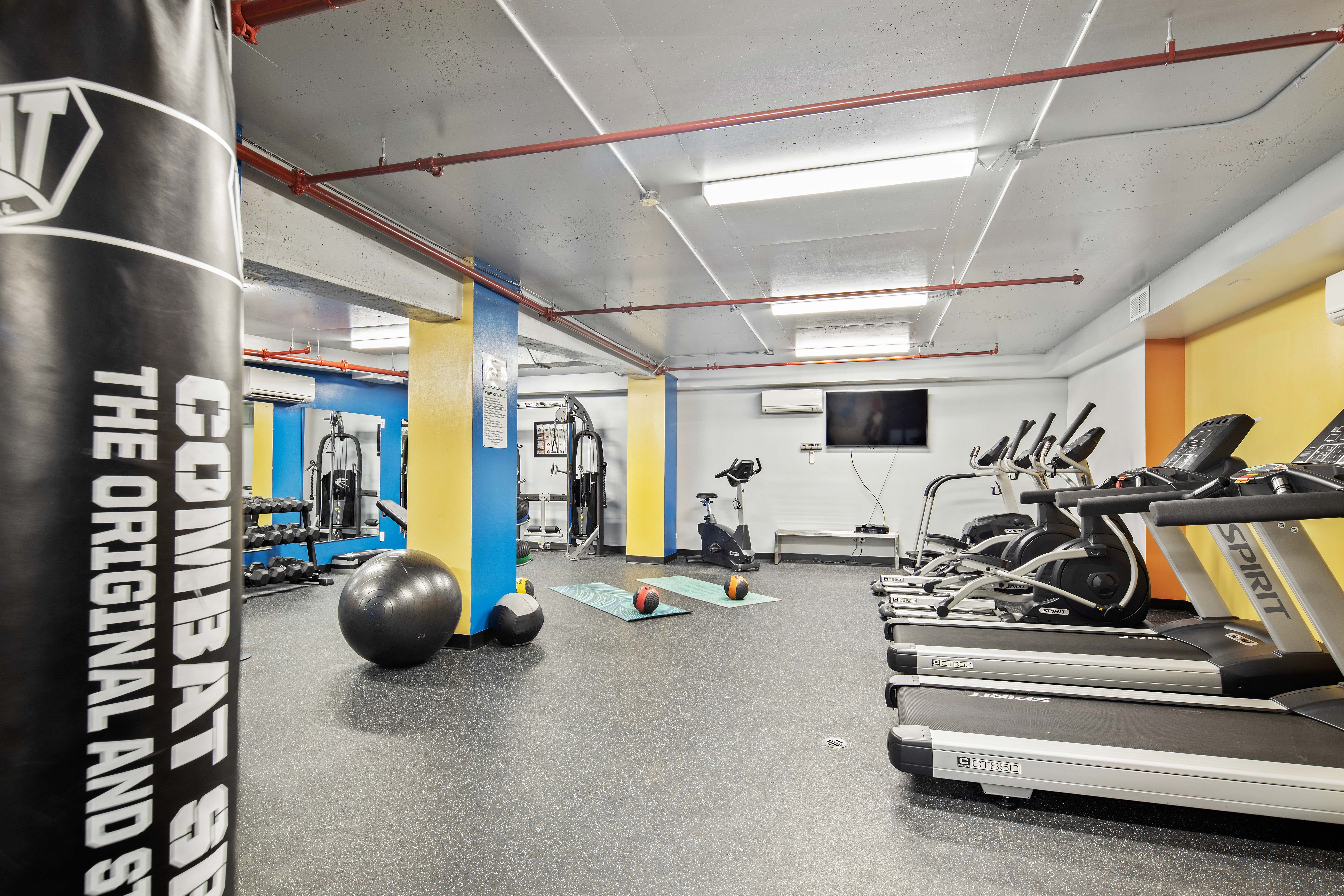 150 North 12th Street, Unit 3B Brooklyn, NY 11249 - Photo 8 of 10