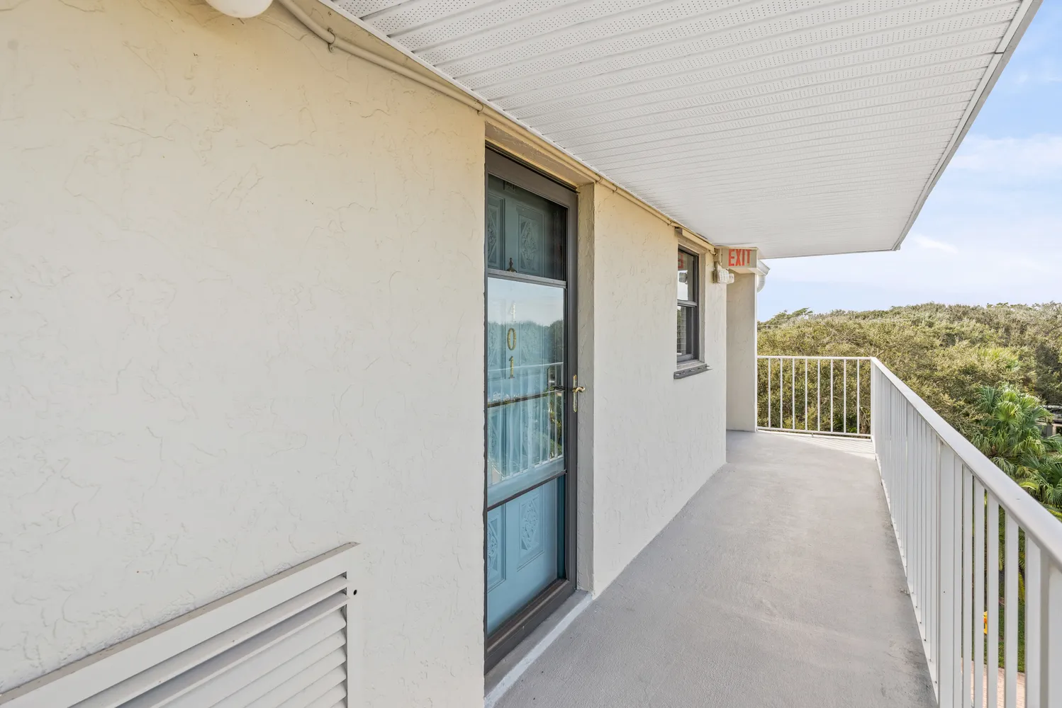 $350,000 | 5300 Highway A1A, Unit 401, Vero Beach, FL 32963