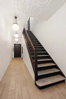 $1,650,000 | 143 West 27th Street, Unit 2R | Chelsea