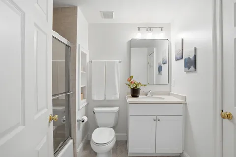 $2,575,000 | 8455 Portland Place, McLean, VA 22102