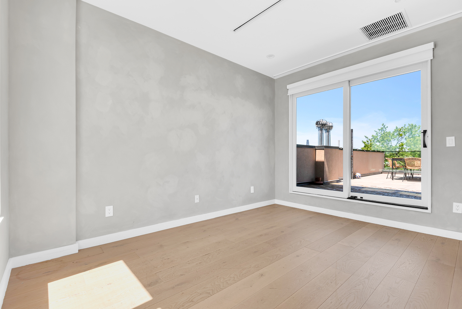88 Herbert Street, Unit PH Brooklyn, NY 11222 - Photo 5 of 12
