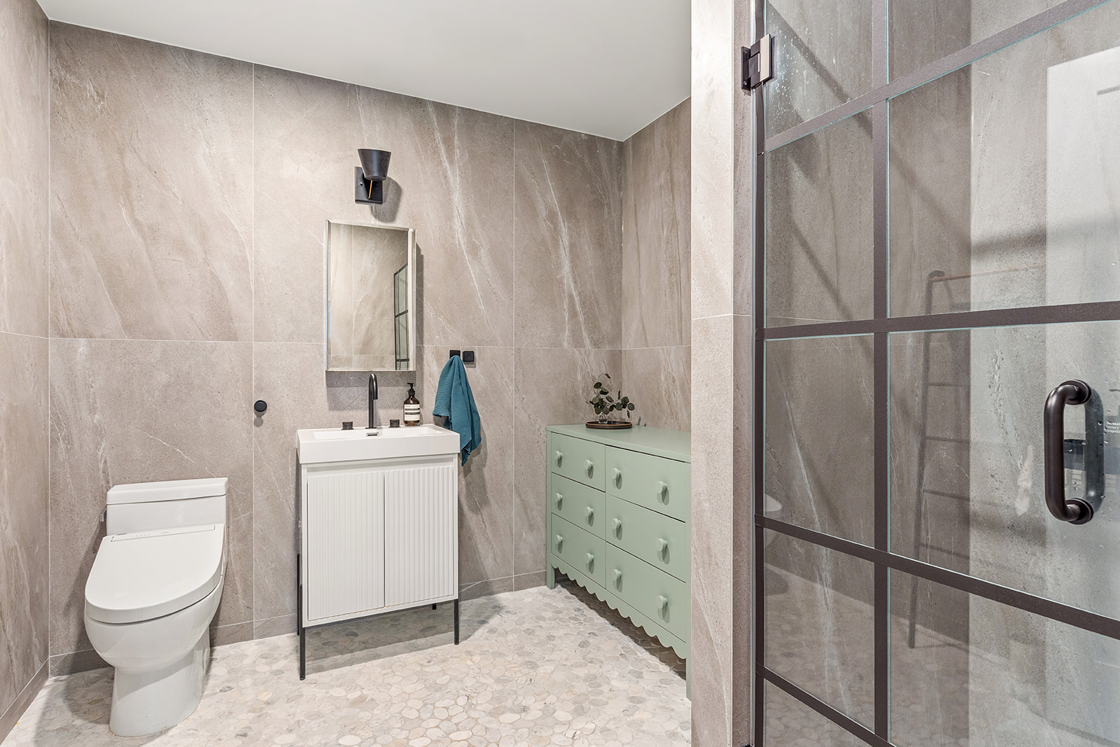 237 Rutland Road, Unit 3B Brooklyn, NY 11225 - Photo 5 of 9