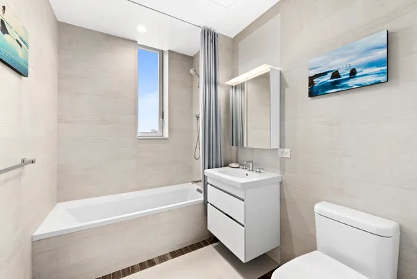 $3,475,000 | 285 West 110th Street, Unit 9B | Harlem