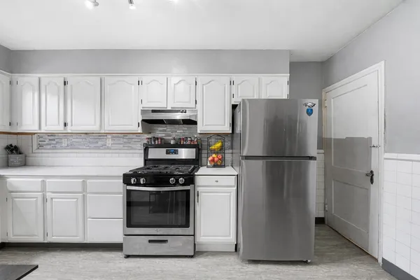 $199,000 | 223 St Laurence Road, Upper Darby, PA 19082