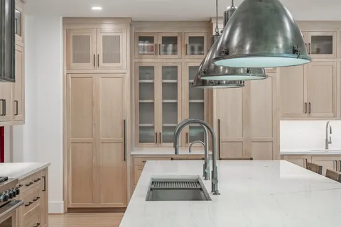 $8,997,000 | 10427 Lennox Lane, Dallas, TX 75229