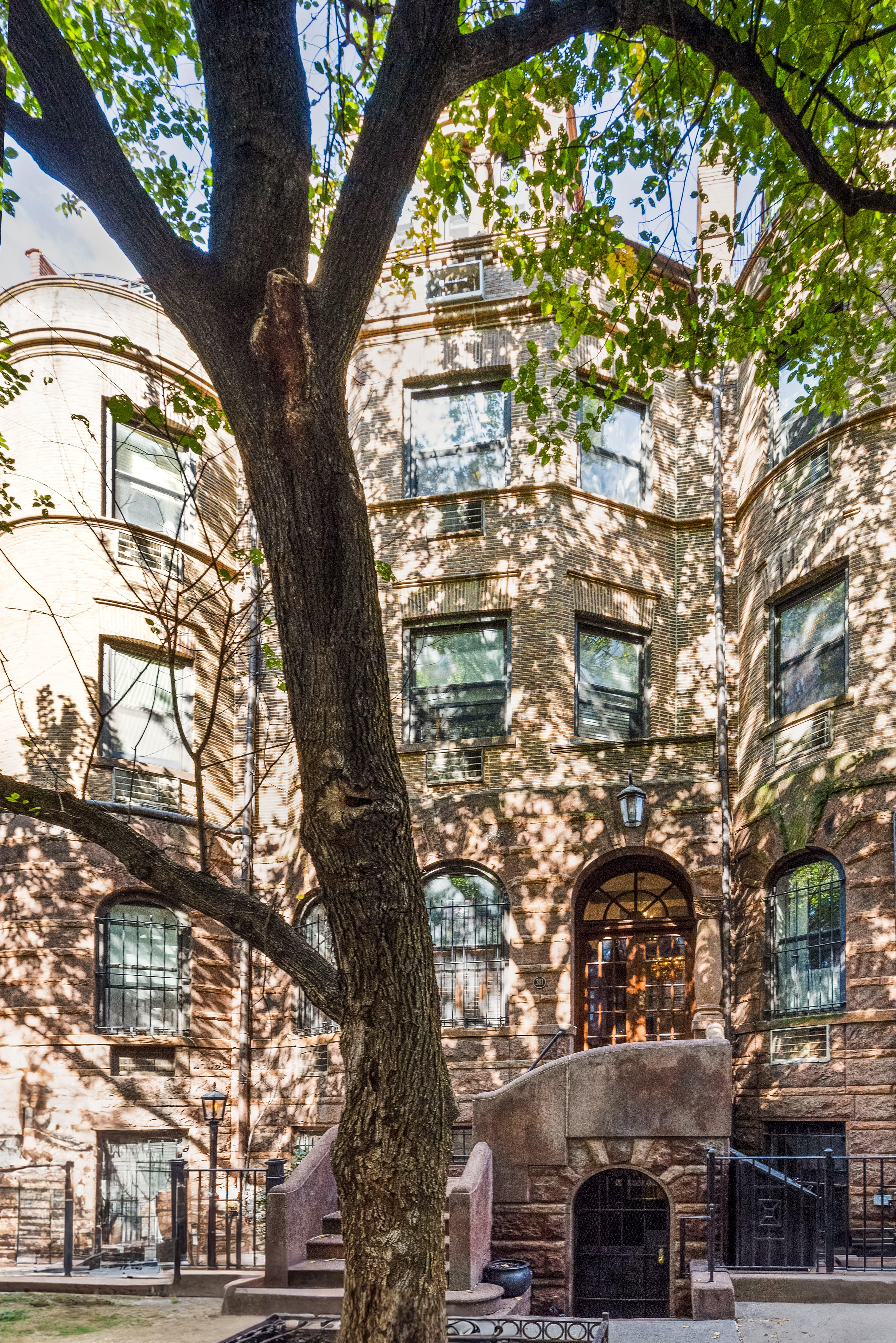 311 West 82nd Street, Unit 3B Manhattan, NY 10024 - Photo 7 of 8