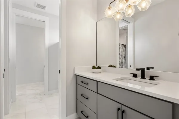 $2,175,000 | 5405 Montview Street, Austin, TX 78756