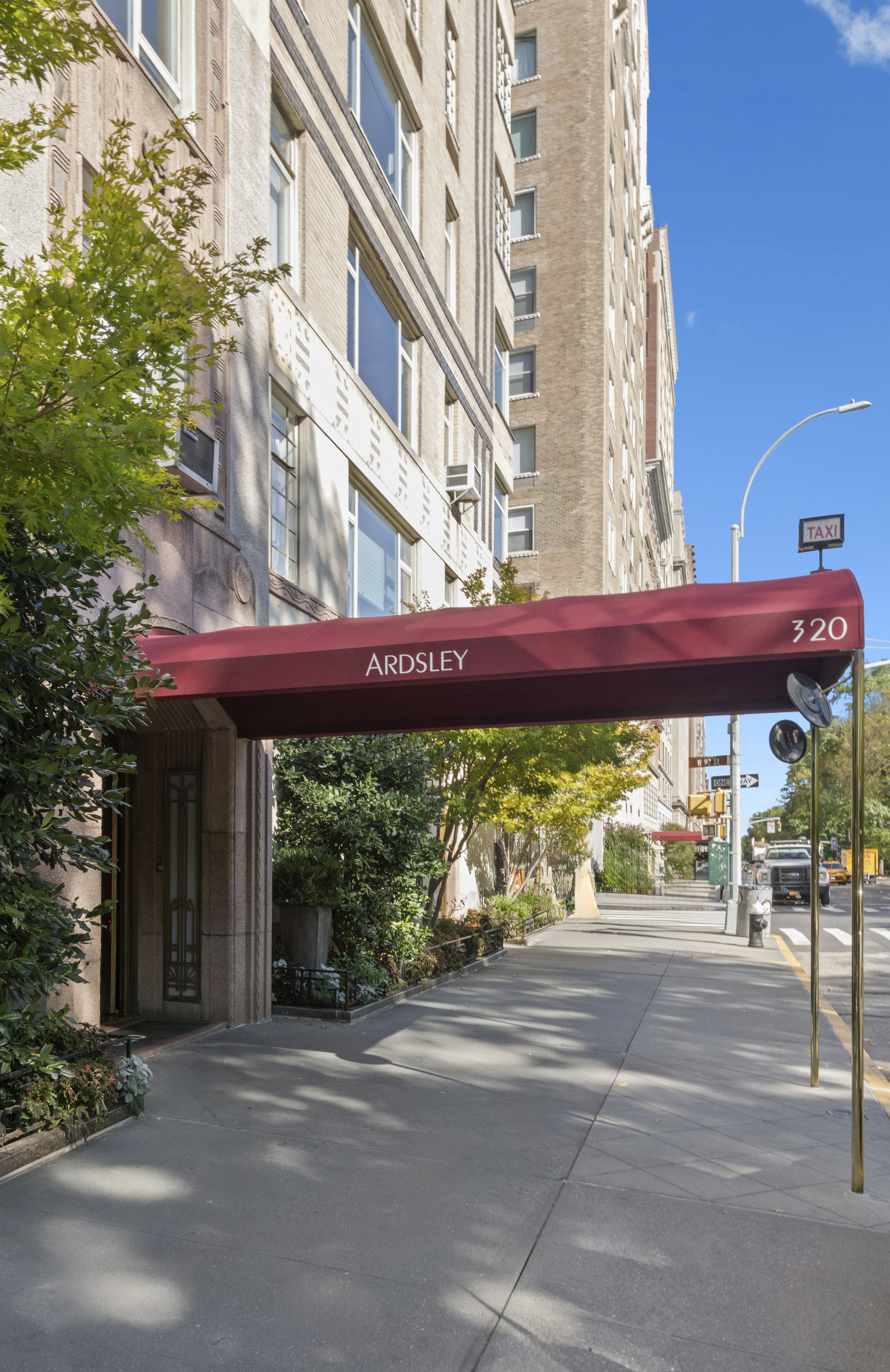 320 Central Park West, Unit 1J Manhattan, NY 10025 - Photo 11 of 12