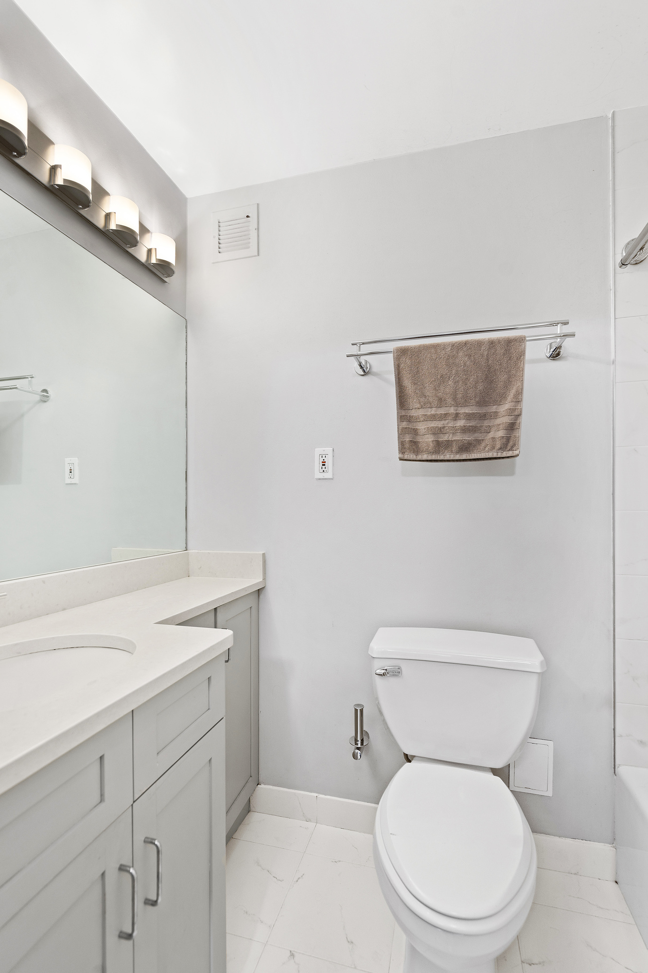 280 Rector Place, Unit 5O Manhattan, NY 10280 - Photo 6 of 13