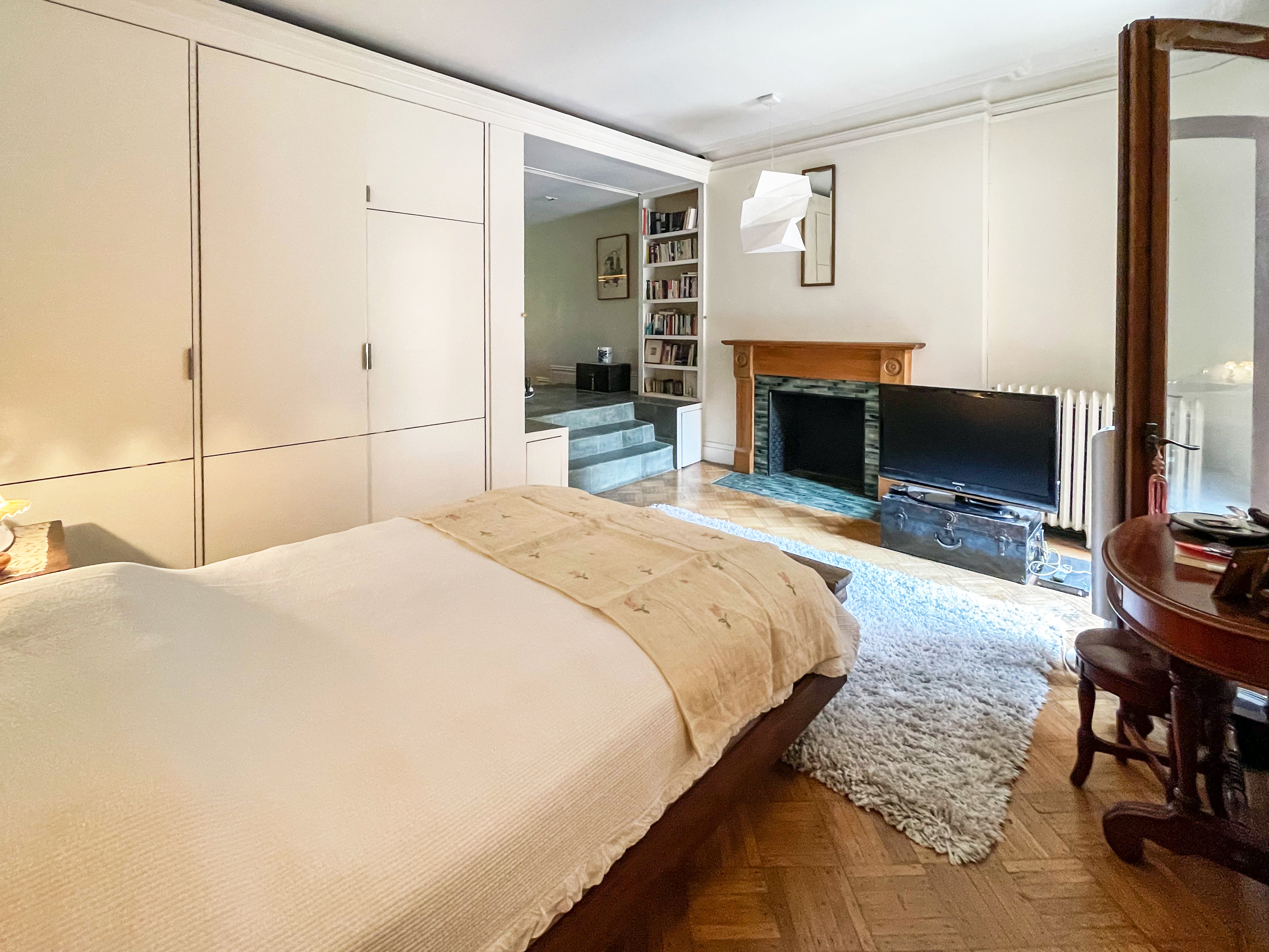 35 Riverside Drive, Unit 4 Manhattan, NY 10023 - Photo 11 of 15