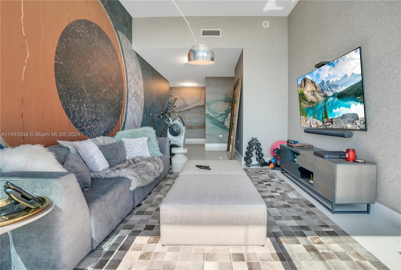 88 Southwest 7th Street, Unit PH4303 Miami, FL 33130 - Photo 57 of 97