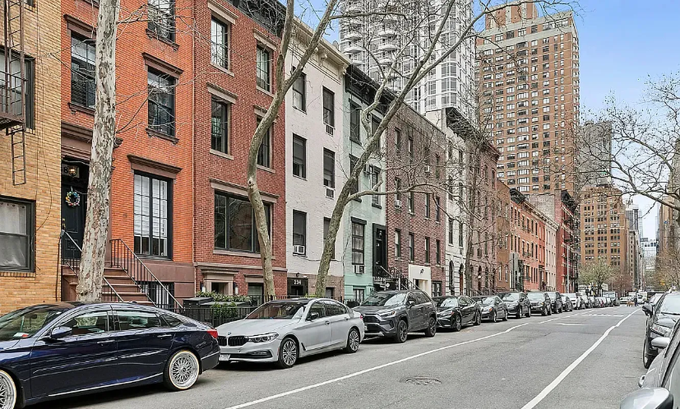 $525,000 | 251 East 32nd Street, Unit 2A | Kips Bay