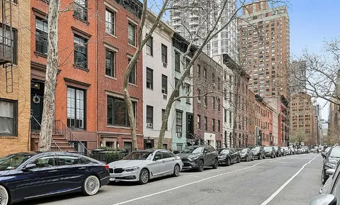 $525,000 | 251 East 32nd Street, Unit 2A | Kips Bay