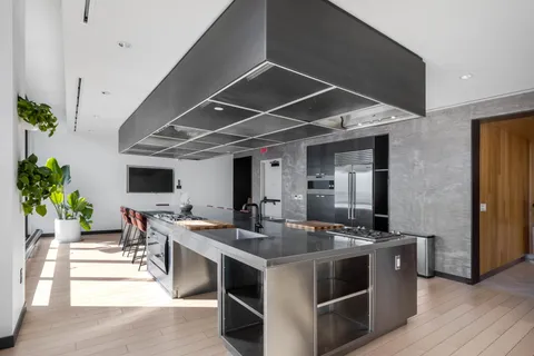 $1,225,000 | 10 Provost Street, Unit 516, Jersey City, NJ 07302