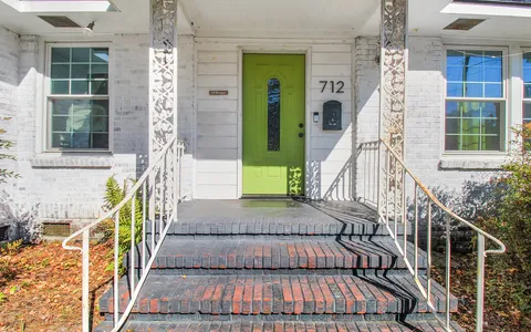 $550,000 | 712 Columbus Drive, Savannah, GA 31405