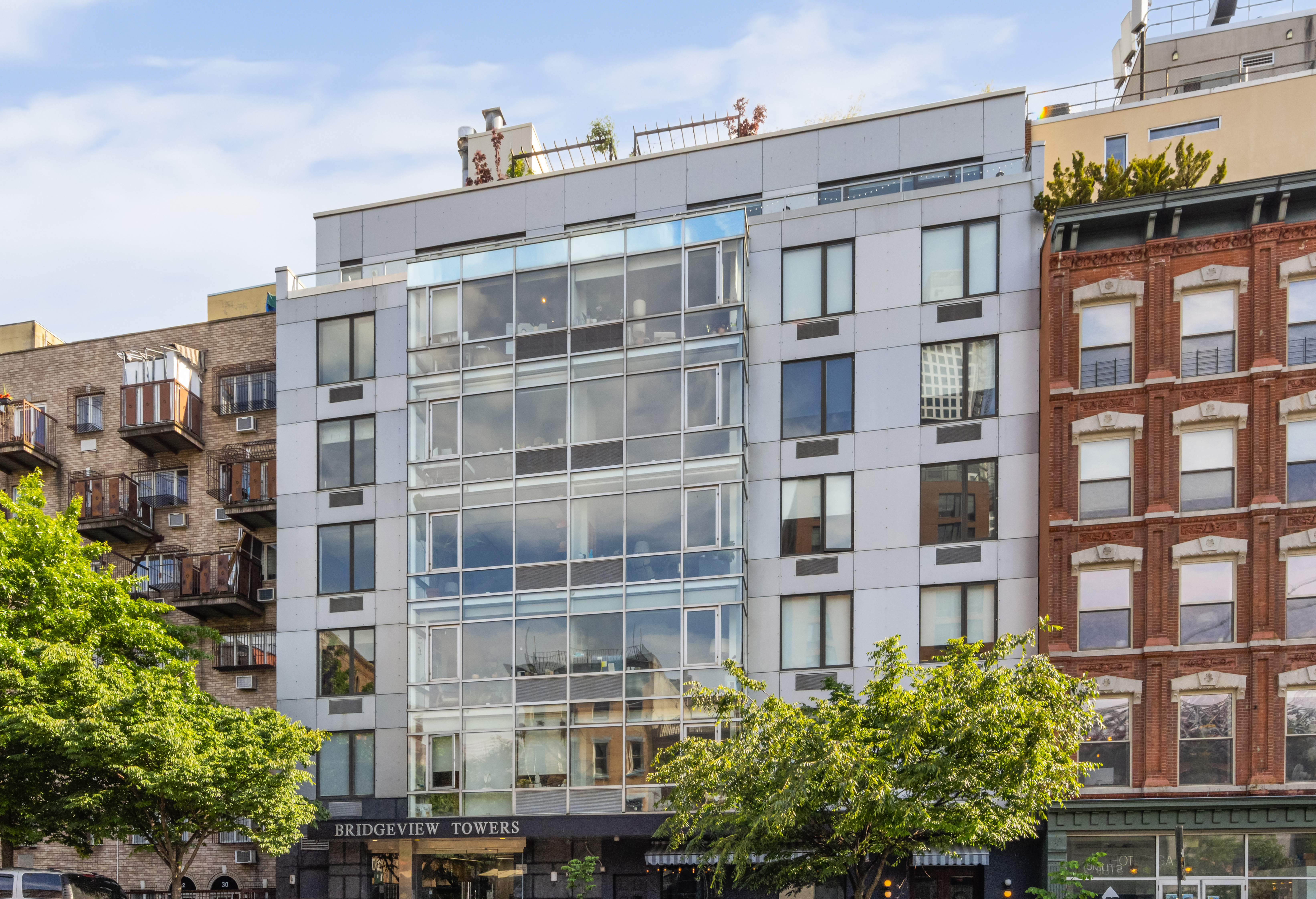 26 Broadway, Unit 402 Brooklyn, NY 11249 - Photo 16 of 17 a front view of a building