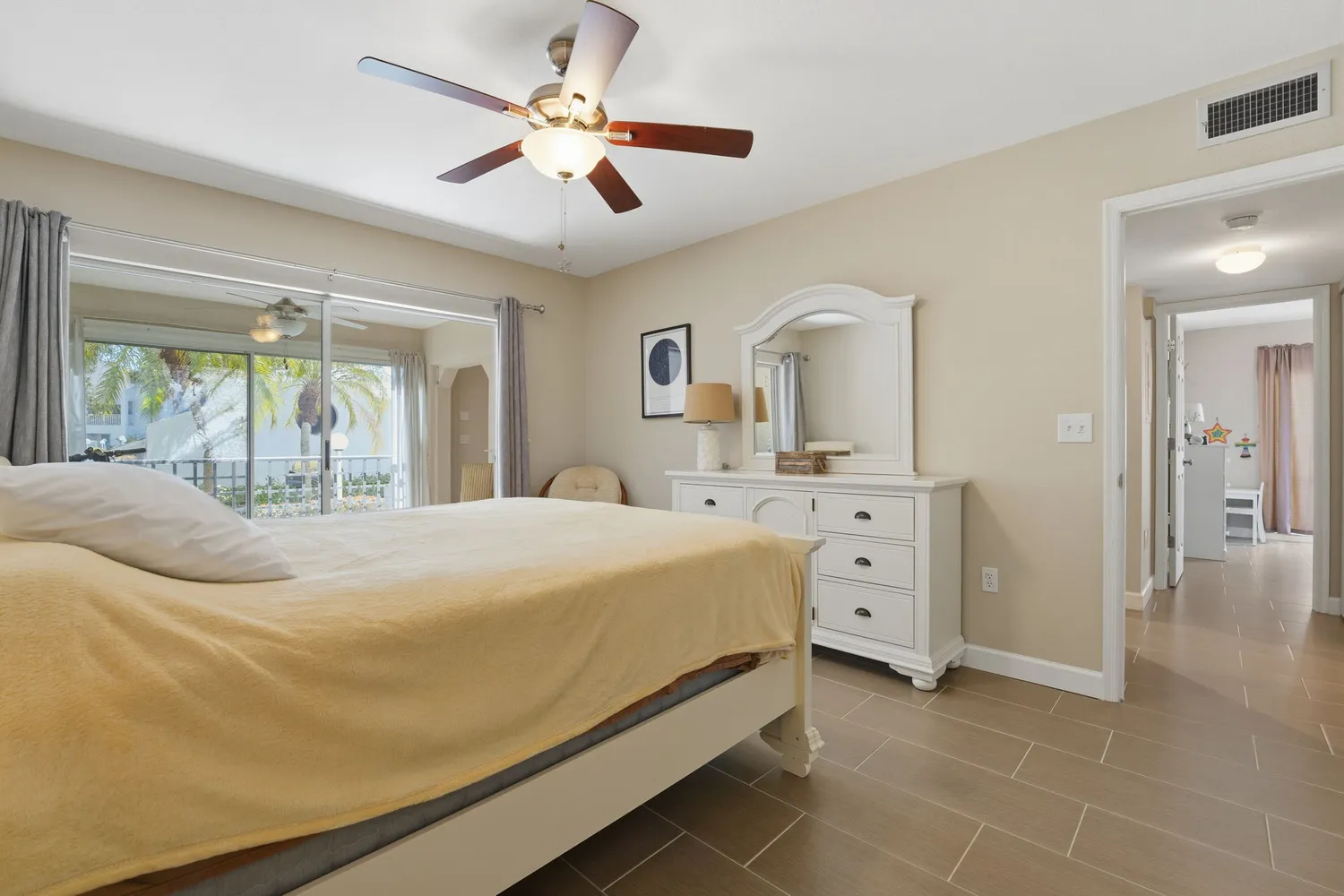 $297,500 | 304 108th Street West, Unit 110, Bradenton, FL 34209