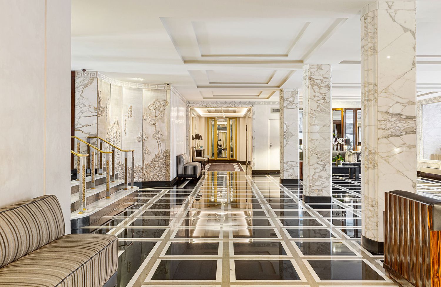 $4,400,000 | 880 5th Avenue, Unit 5F | Lenox Hill