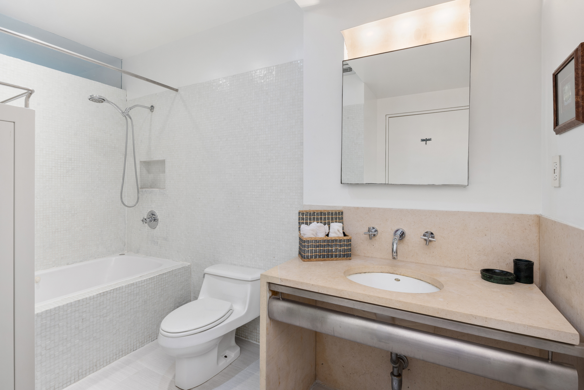 10 East 95th Street, Unit Garden Manhattan, NY 10128 - Photo 12 of 16