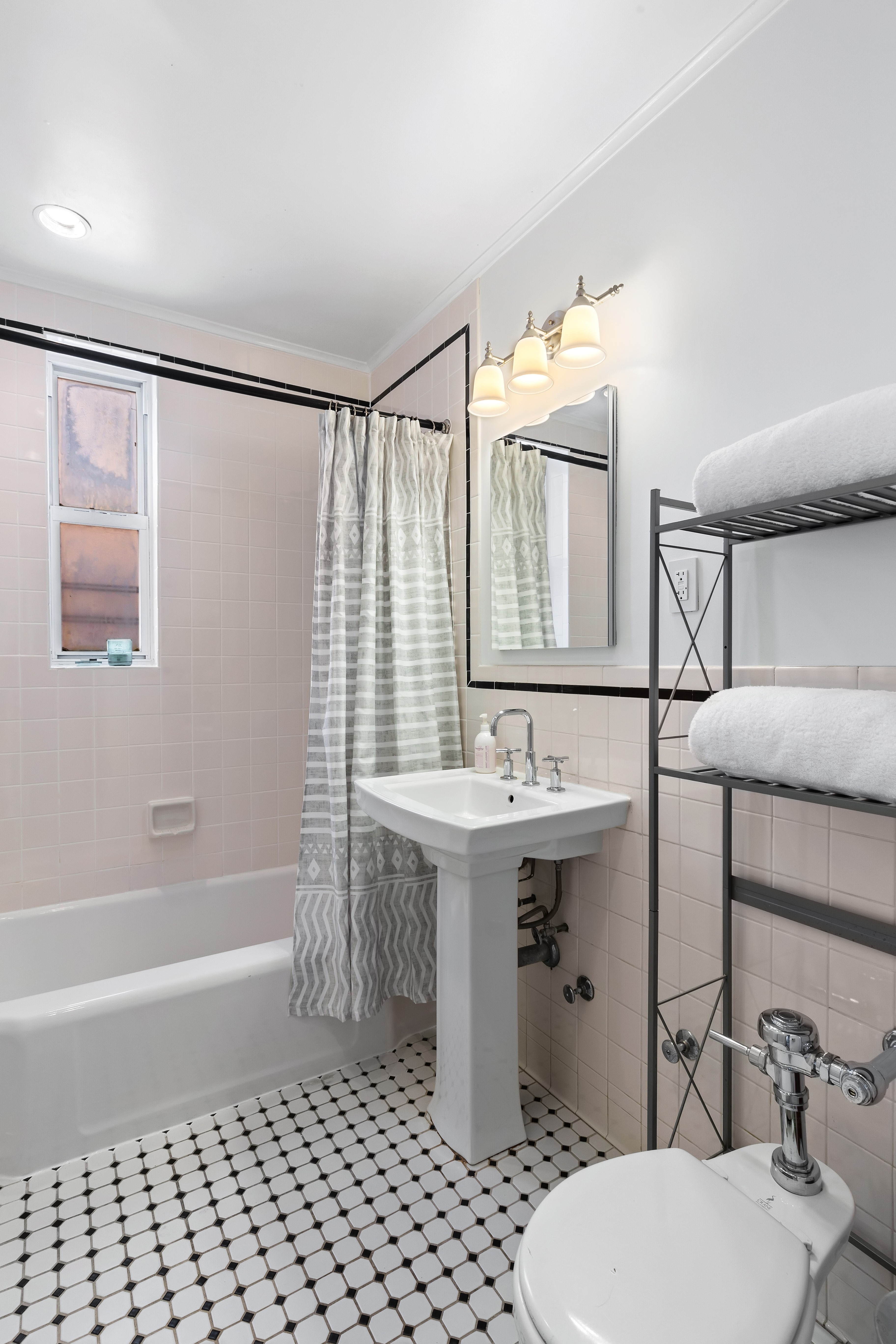 159-00 Riverside Drive West, Unit 5M Manhattan, NY 10032 - Photo 6 of 16