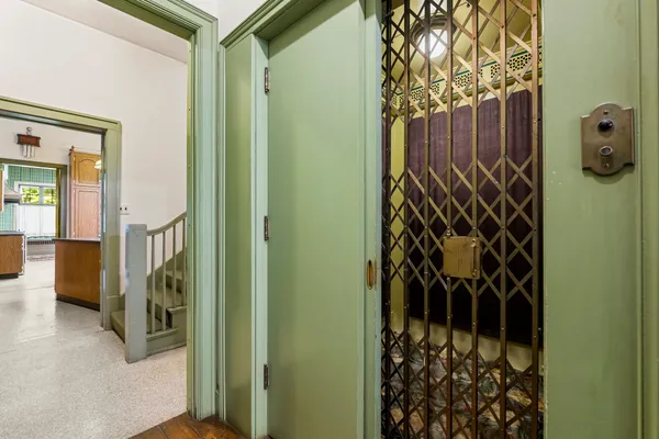 $1,150,000 | 113 Maple Avenue, Oil City, PA 16301