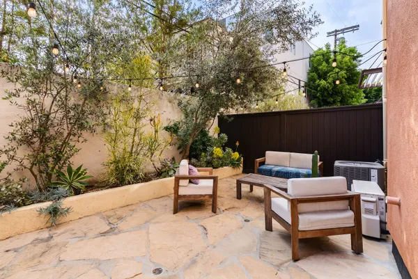 $1,249,000 | 3965 Moore Street, Unit 104, Los Angeles, CA 90066