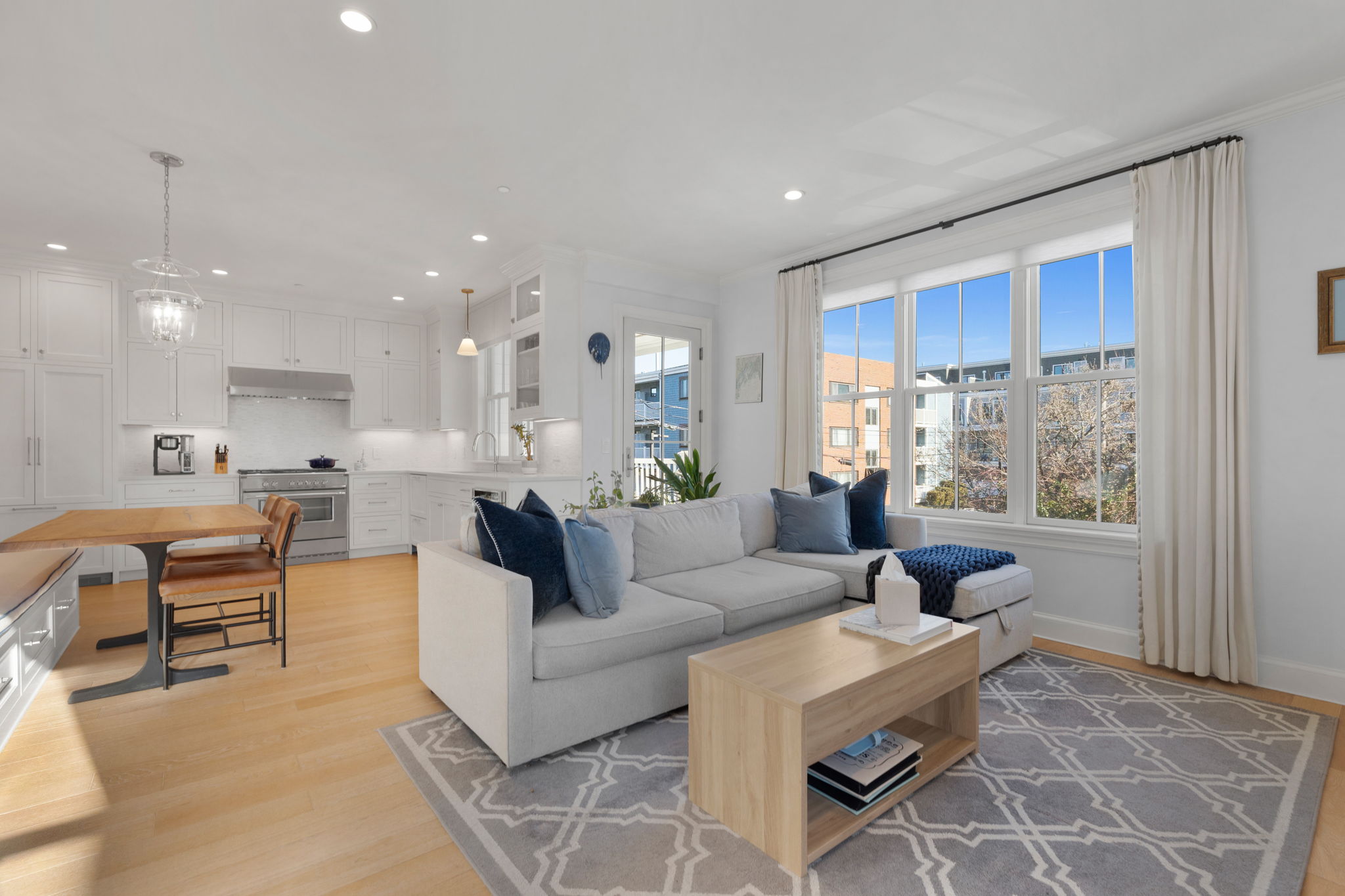 38 P Street, Unit 3 Boston, MA 02127 - Photo 7 of 23