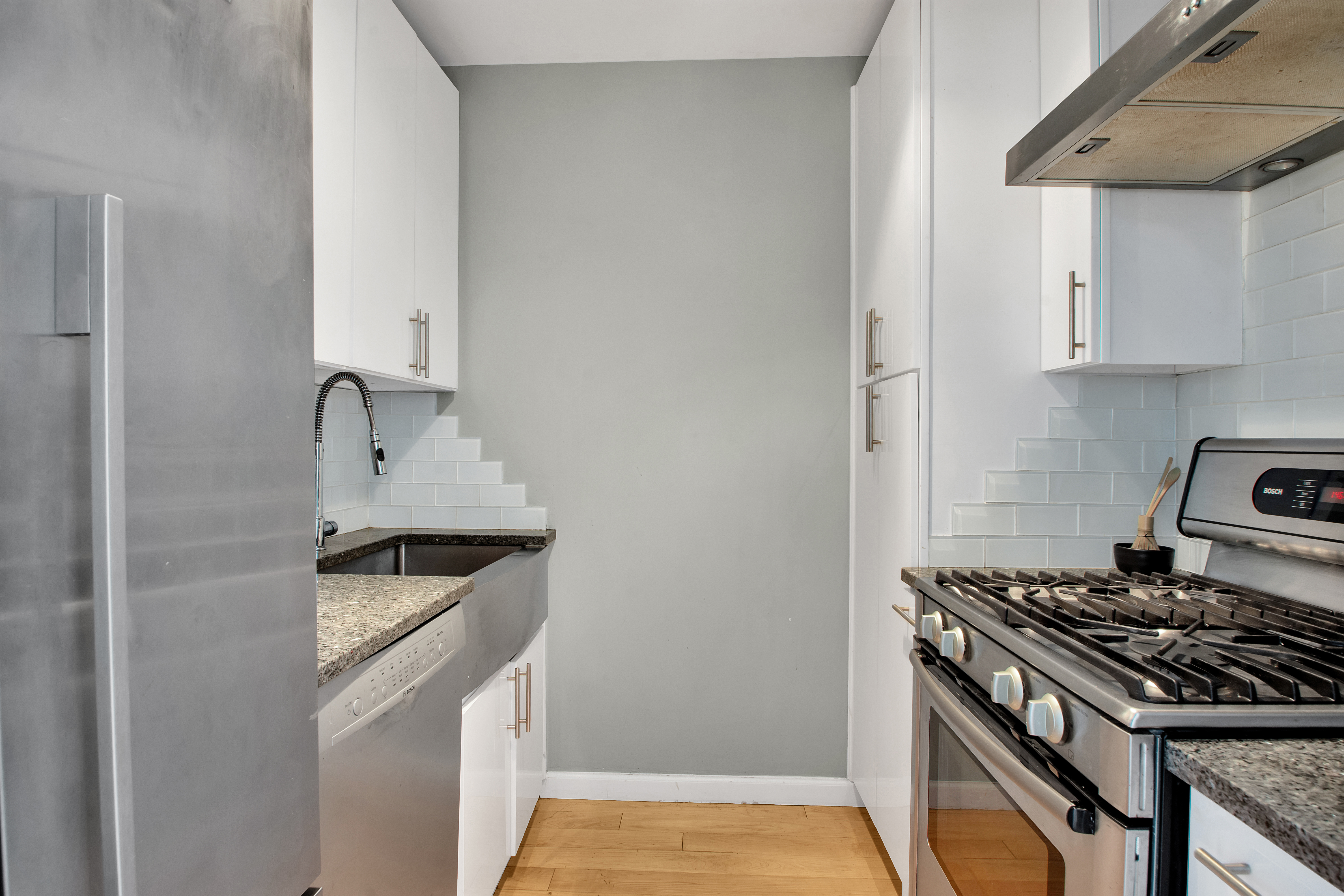 435 East 65th Street, Unit 9A Manhattan, NY 10065 - Photo 3 of 14