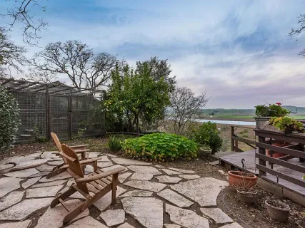 $2,500,000 | 160 Crest Road, Novato, CA 94945