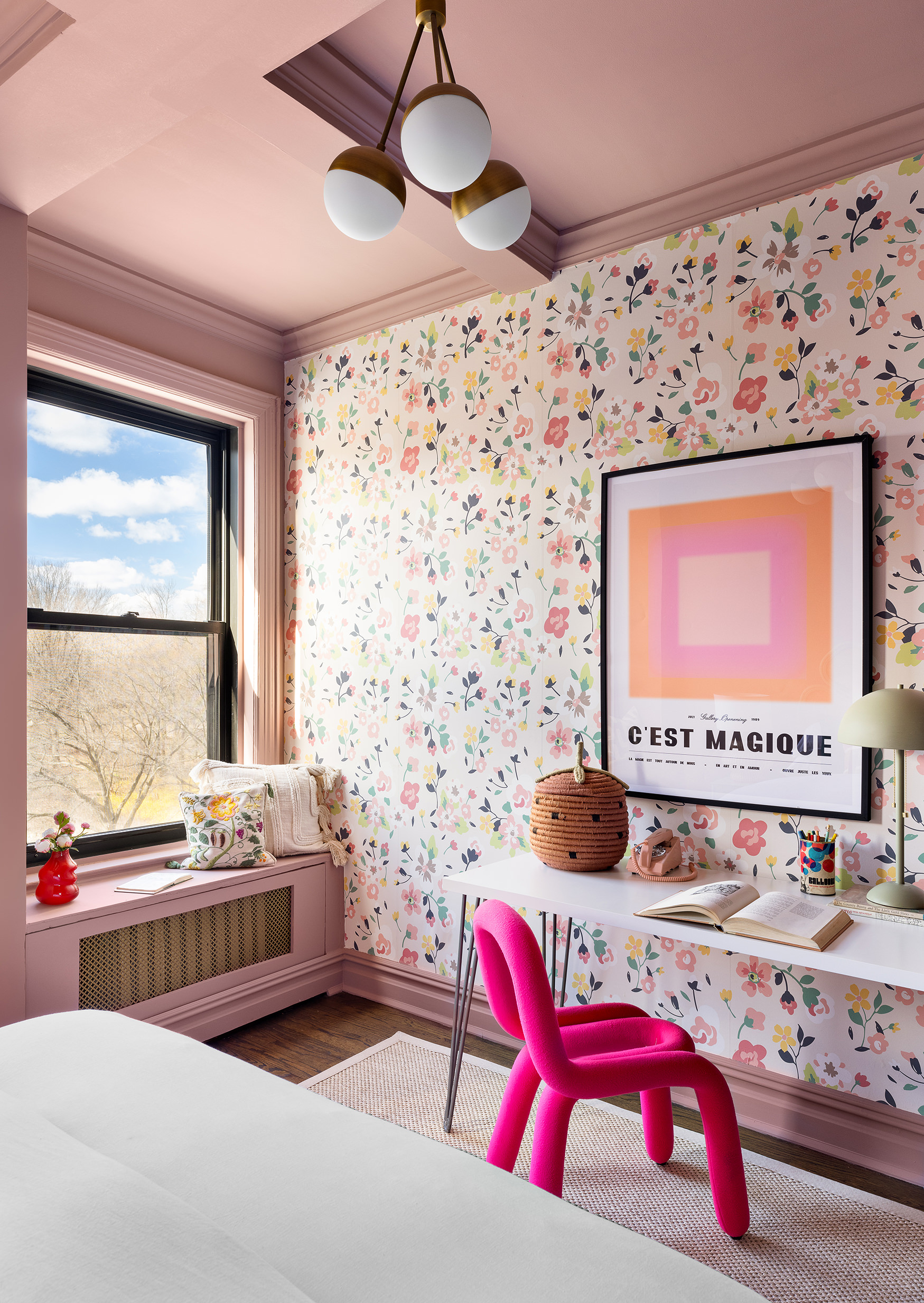 135 Eastern Parkway, Unit 7A Brooklyn, NY 11238 - Photo 8 of 15 a bedroom with a bed and window