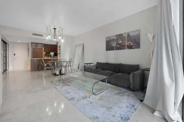 $875,000 | 485 Brickell Avenue, Unit 1909, Miami, FL 33131
