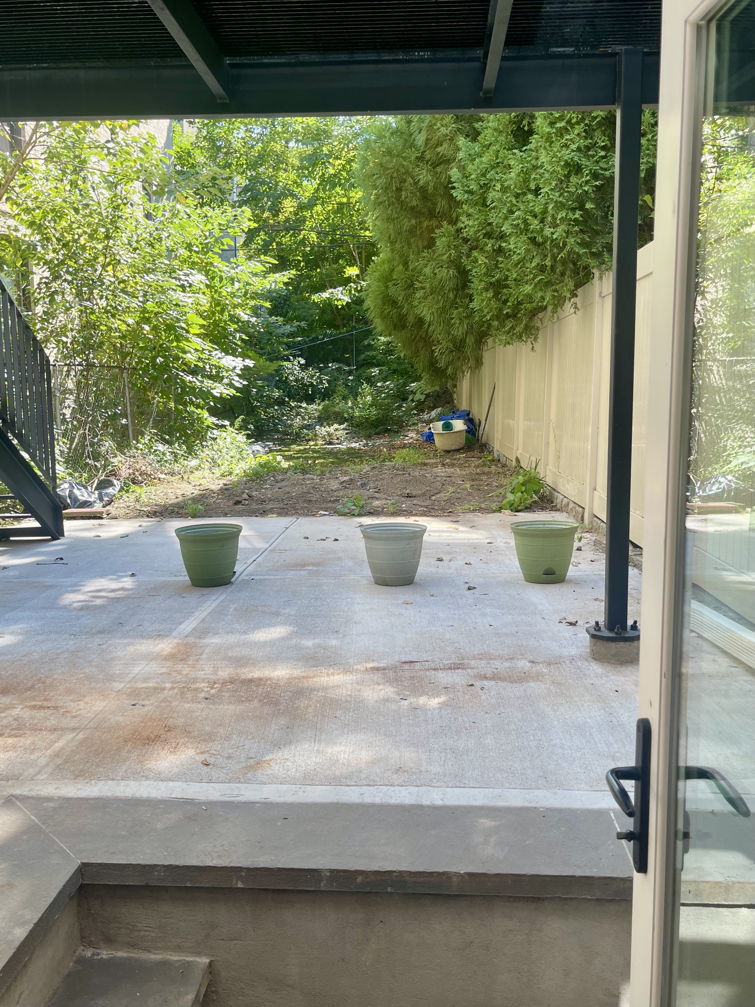 978 Bergen Street, Unit GARDEN Brooklyn, NY 11216 - Photo 2 of 15 a view of a bird bath tub