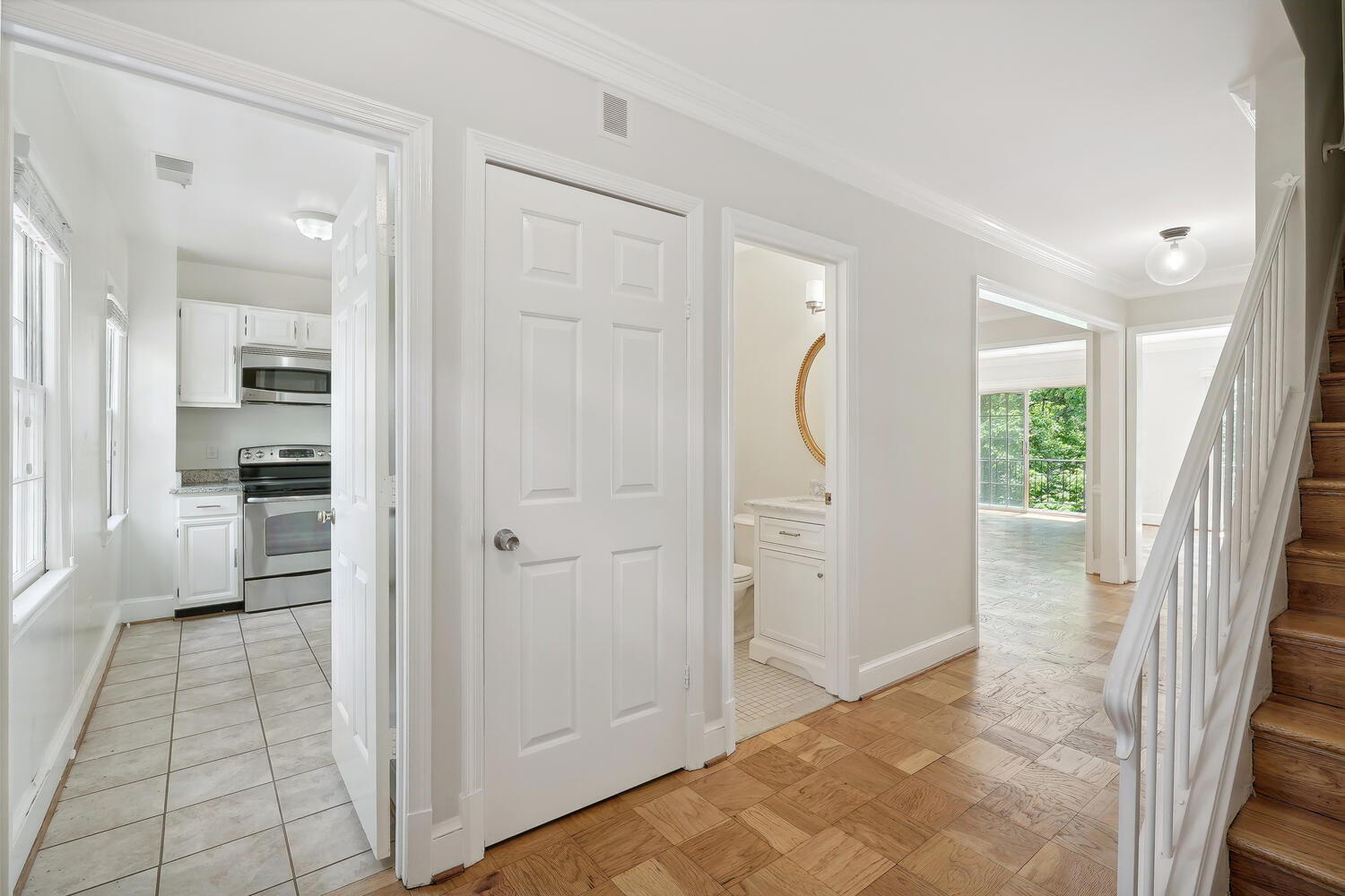 3231 Sutton Place Northwest, Unit A Washington, DC 20016 - Photo 2 of 15