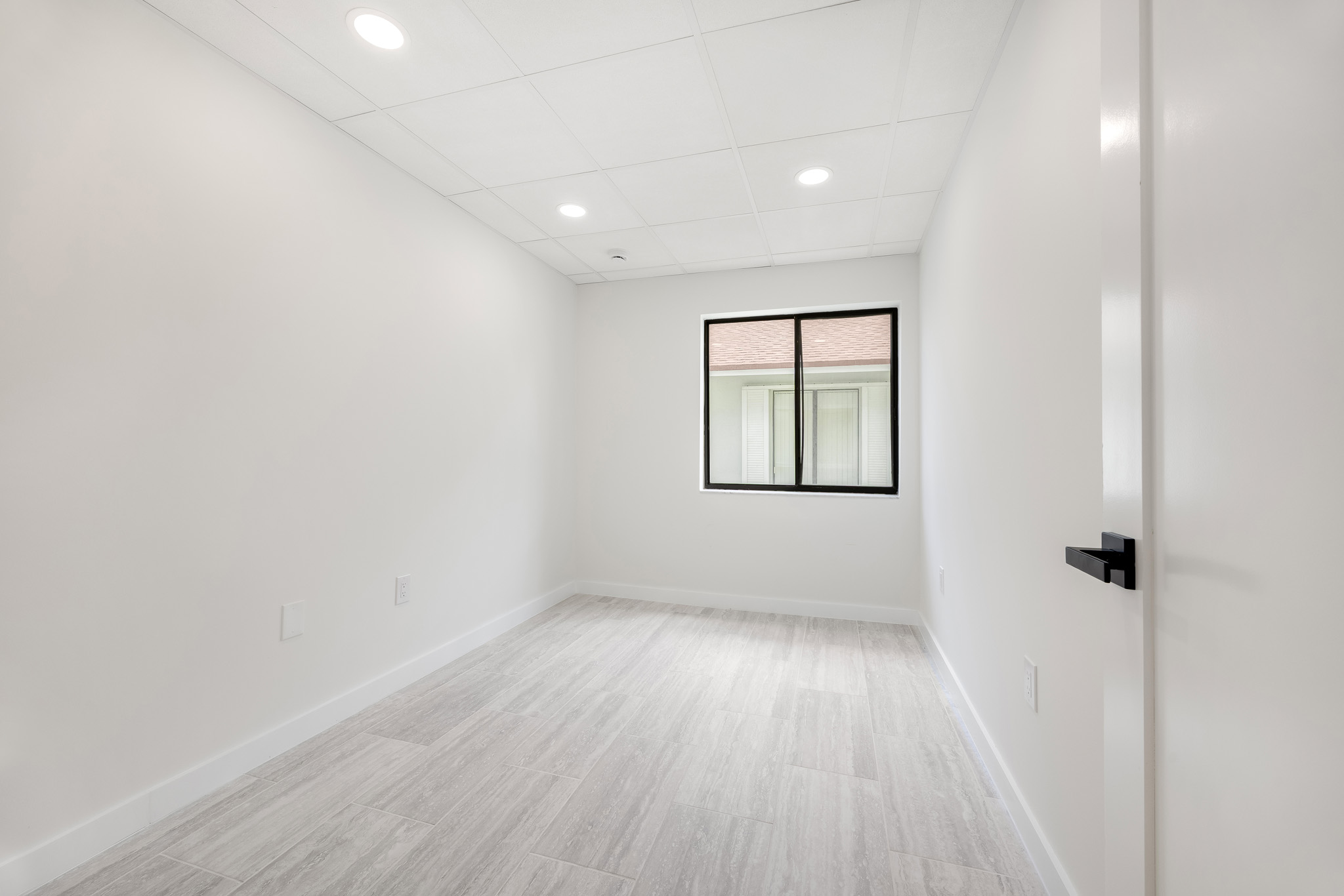 7731 Southwest 62nd Avenue, Unit 201 Miami, FL 33143 - Photo 5 of 15