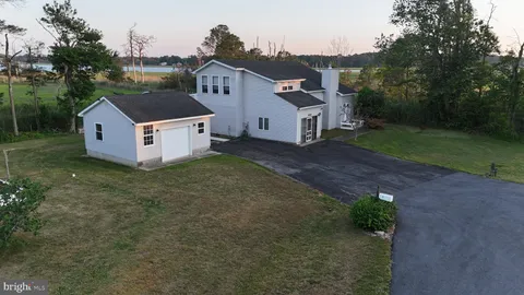 $679,000 | 34742 Frontier Road, Lewes, DE 19958