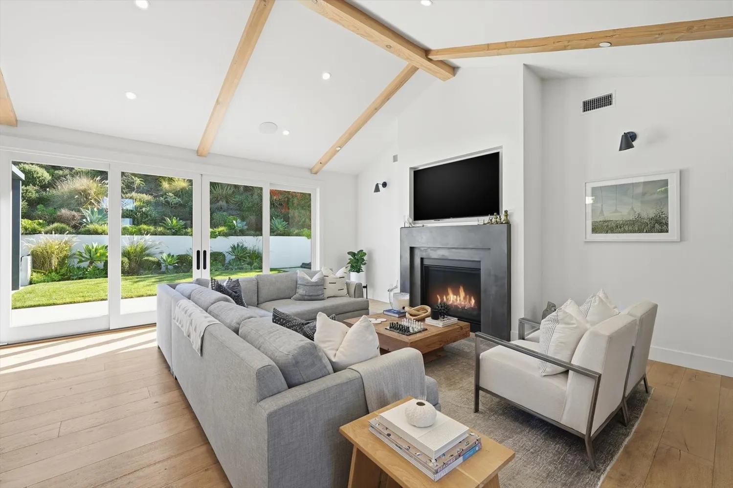 $18,500 | 2848 Carob Street, Newport Beach, CA 92660