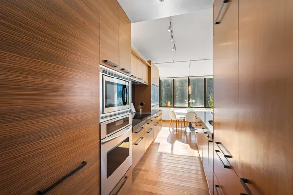 $1,898,000 | 101 Lombard Street, Unit 901W, San Francisco, CA 94111