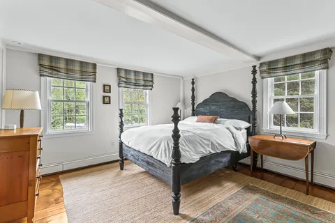 $12,000 | 60 Washington Street, Sherborn, MA 01770