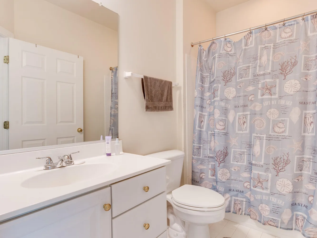 $1,350,000 | 9927 Miles Stone Court, Vienna, VA 22181