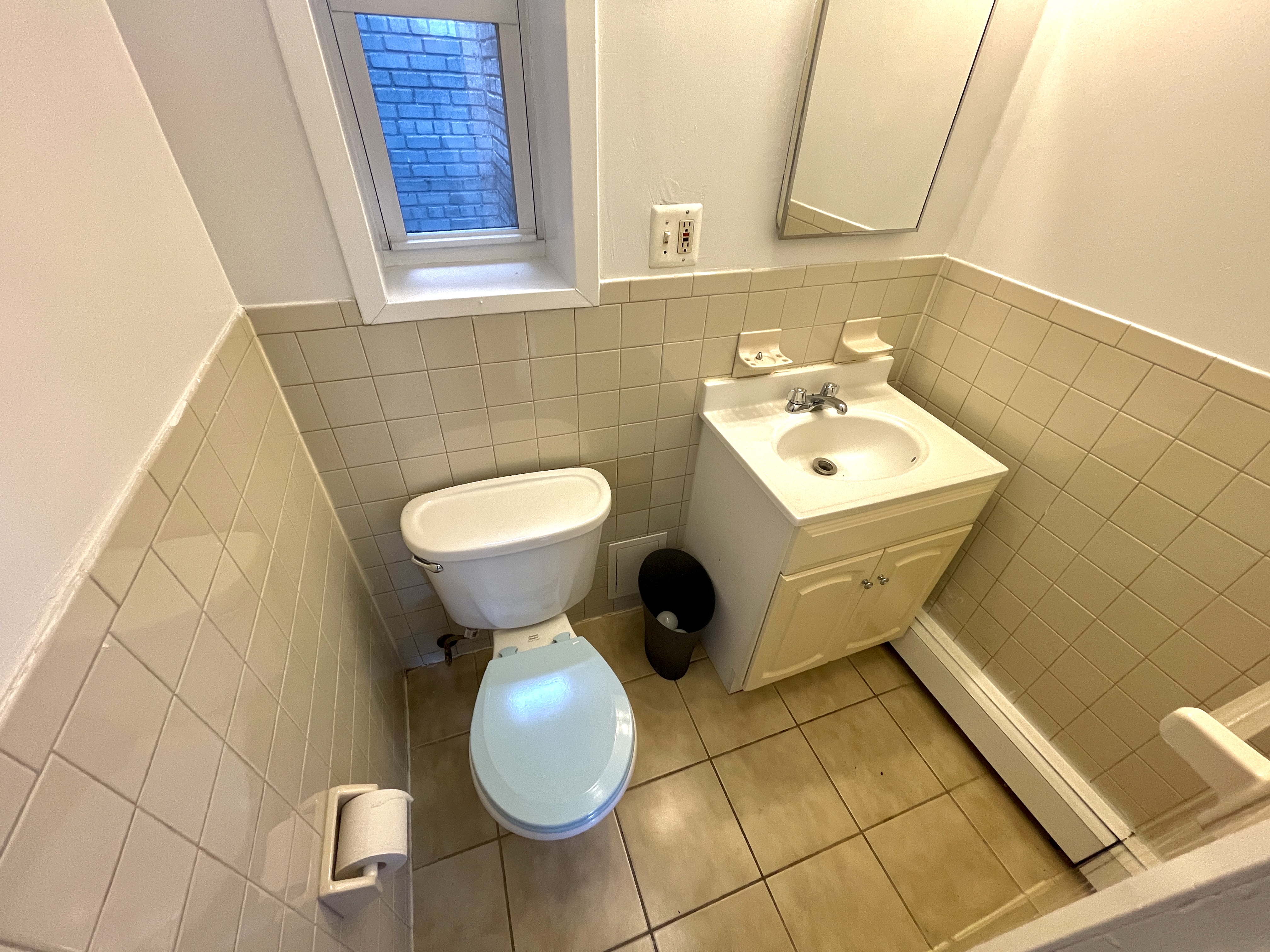 447 East 21st Street Brooklyn, NY 11226 - Photo 12 of 18