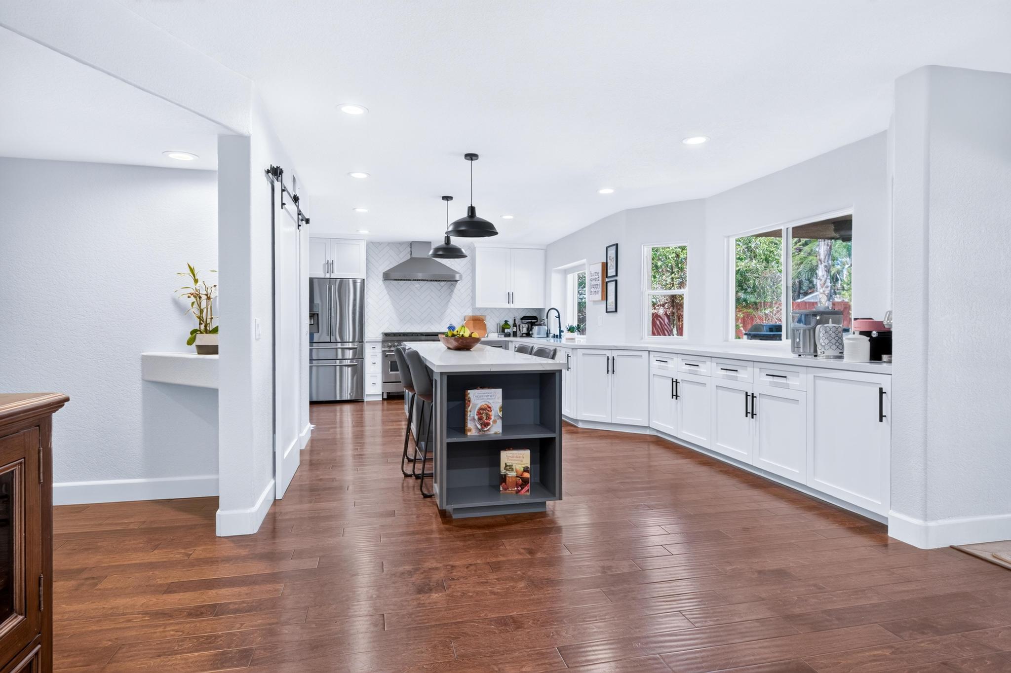 14456 Maplewood Street Poway, CA 92064 - Photo 5 of 9