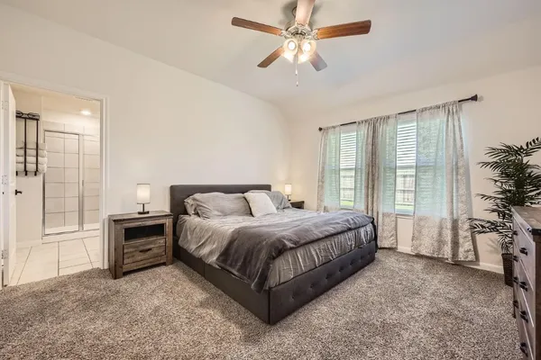 $2,100 | 706 Spur Ridge, Princeton, TX 75407